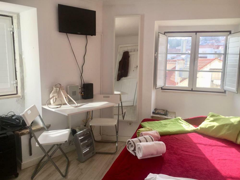 Apartamento Pequeno *